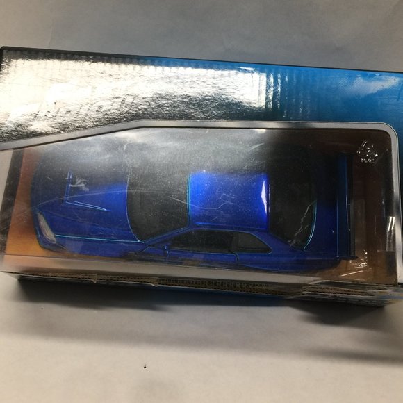 Fast & Furious Brian's Nissan Skyline GT-R (R34) - Picture 5 of 13